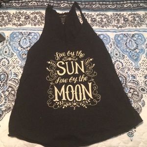 Natural life cutout tank!
